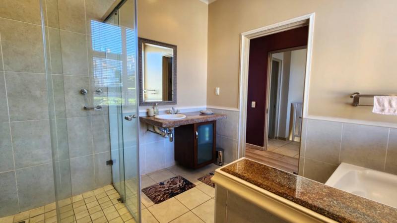 To Let 3 Bedroom Property for Rent in Pinnacle Point Golf Estate Western Cape